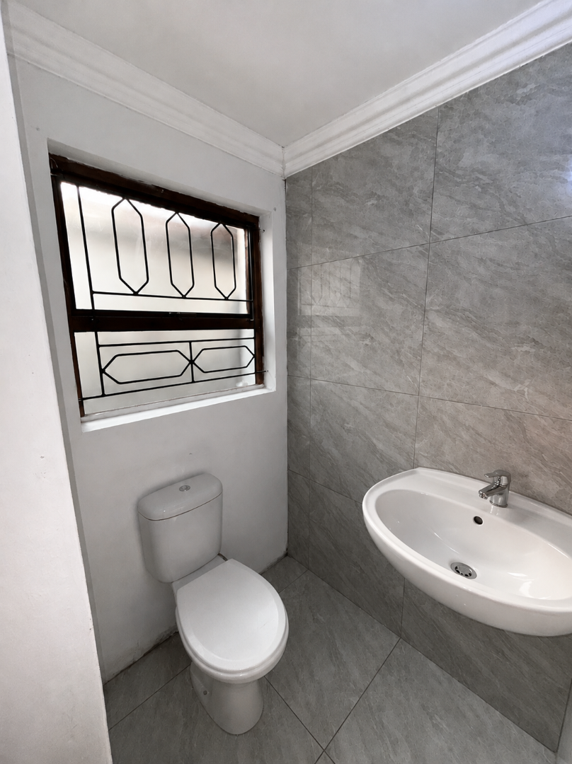 2 Bedroom Property for Sale in Portlands Western Cape